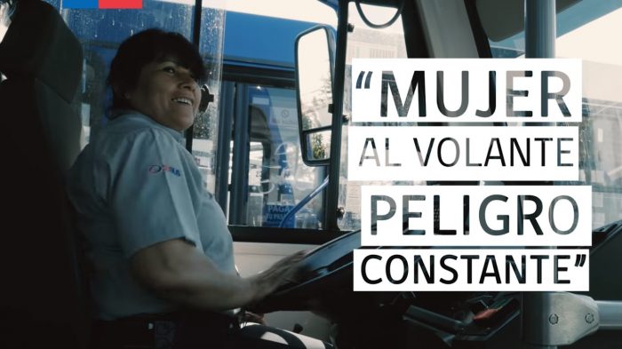 [VIDEO] «Mujer al volante, peligro constante»: #Quebremoslosestereotipos, la campaña del gobierno contra la violencia de género