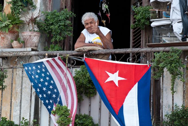 Cruceros, hoteles y vuelos de EE. UU. hacen historia en Cuba pese al embargo