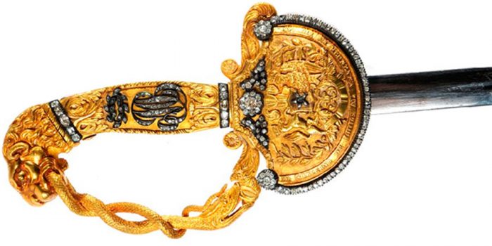 Roban espada de Manuel Bulnes evaluada en un millón de dólares