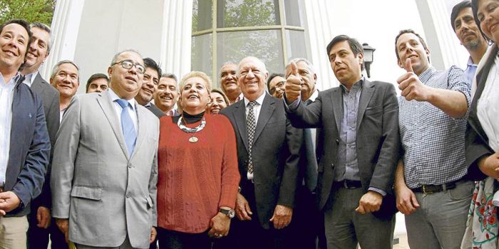 Lagos se reúne con candidatos de la Nueva Mayoría a la municipal con escasa participación de la DC