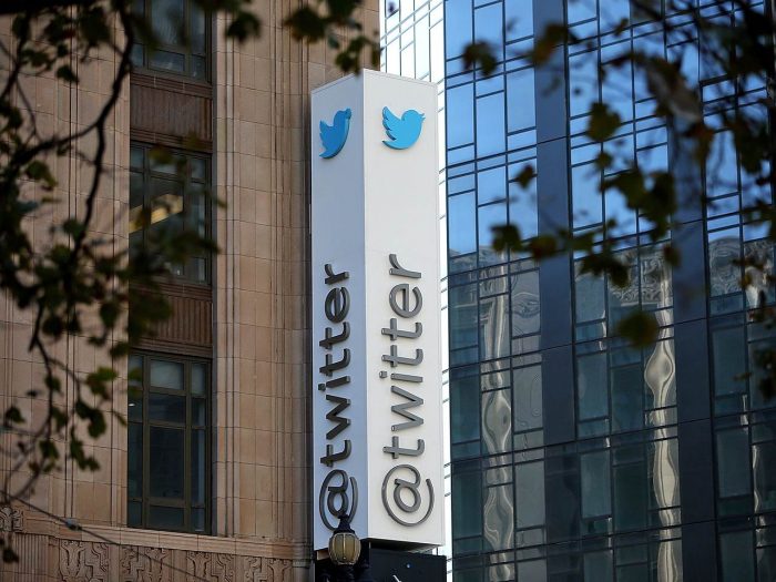 Acciones de Twitter se desploman un 20% luego de que Google, Apple y Disney perdieran interés en adquirir la red social