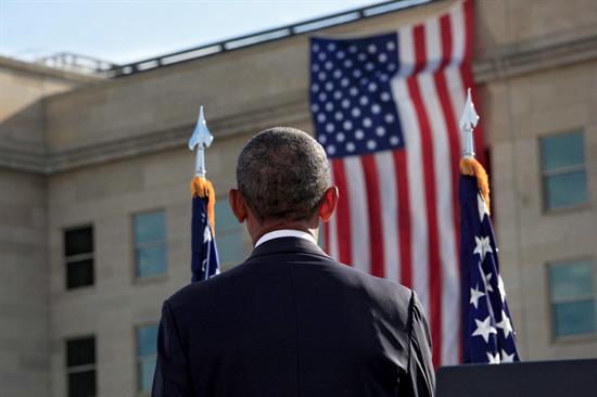 Obama reitera que EE.UU. «nunca olvidará» en el 15 aniversario del 11S