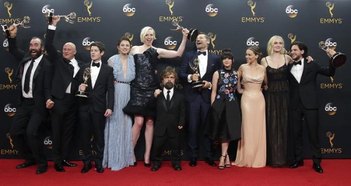 «Game of Thrones» extiende su dominio implacable en la televisión con 12 Emmy