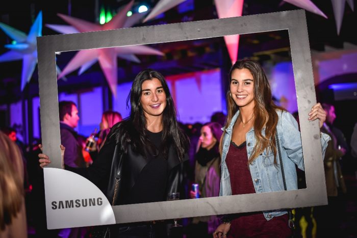 [SOCIALES] Tardes y Noches regresa junto a Samsung con fiesta inspirada en los ’80