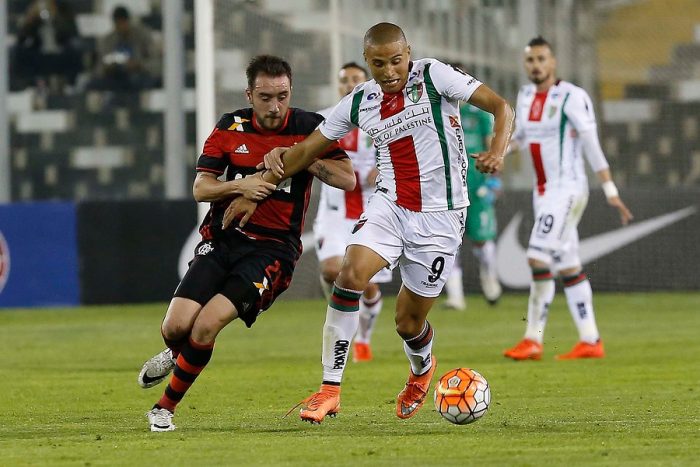 Flamengo encarrila la serie a domicilio ante un Palestino sin puntería