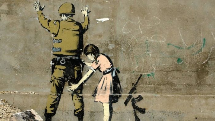 El líder de Massive Attack podría estar detrás de la identidad del enigmático grafitero Banksy