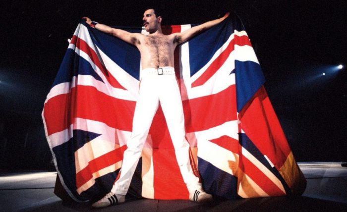 [VIDEO] Un día como hoy, pero en 1946, nacía Freddie Mercury, vocalista de la banda Queen y hoy habría cumplido 70 años