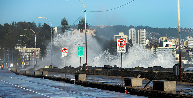 Armada de Chile alerta que fuertes marejadas azotarán las costas del litoral durante Fiestas Patrias