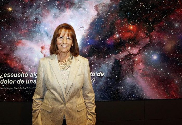 Unesco y fundación francesa eligen a astronóma María Teresa Ruiz como «Mujer del Continente»