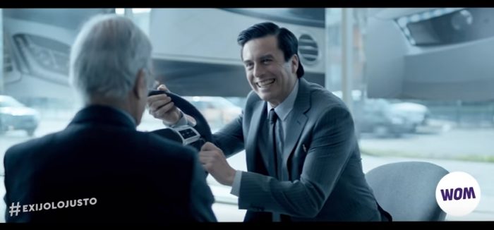 [VIDEO] Empresa de telefonía móvil ahora barre con José Piñera y su analogía del Mercedes Benz