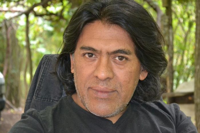 Bernardo Oyarzún, de la periferia a Venecia: “Yo he sentido la violencia social y racial en Chile”