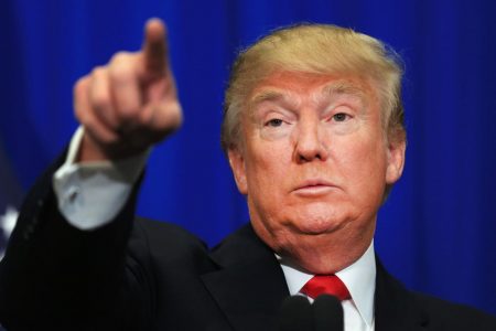 Trump dice que decidirá «en su momento» si acepta el resultado de las elecciones
