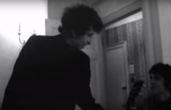 [VIDEO VIDA] El día en que Bob Dylan escuchó a Donovan y se «murió de envidia»