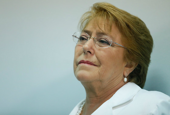#Niunamenos: Bachelet se suma a la campaña