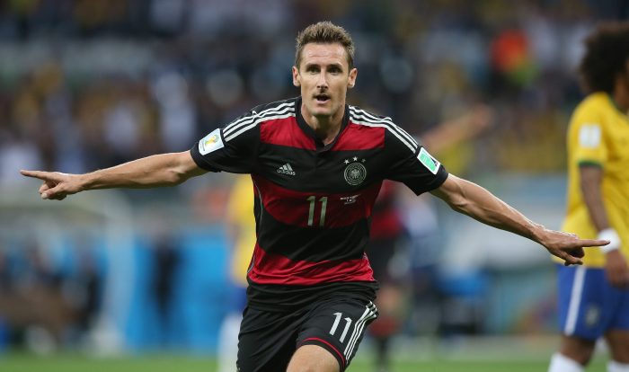 Miroslav Klose, máximo goleador de la historia de los Mundiales, anuncia su retiro