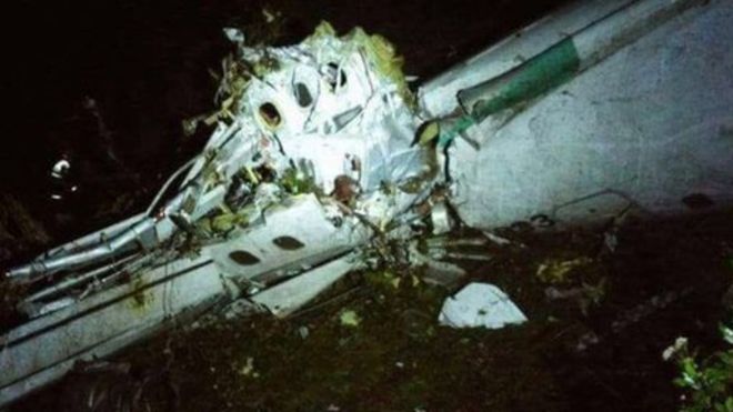Trágico accidente del avión que transportaba al equipo brasileño Chapecoense deja 76 muertos