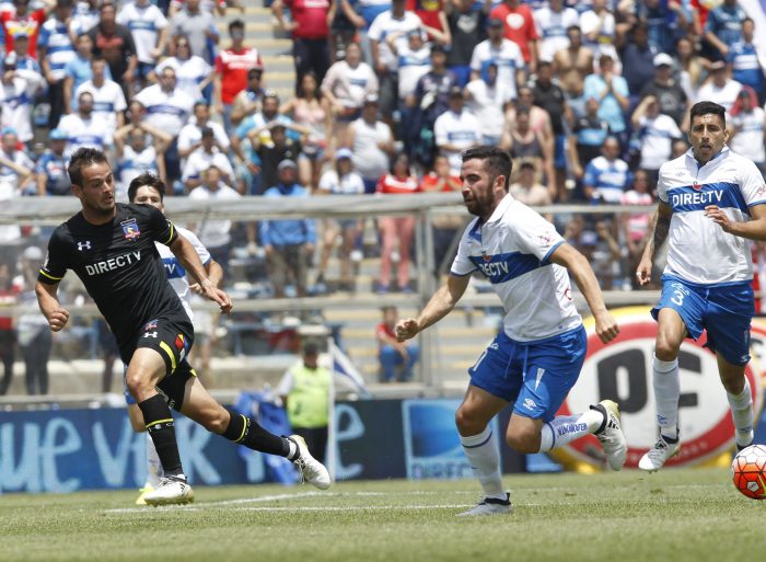 Universidad Católica logra agónico empate contra Colo Colo que lo mantiene luchando por el título