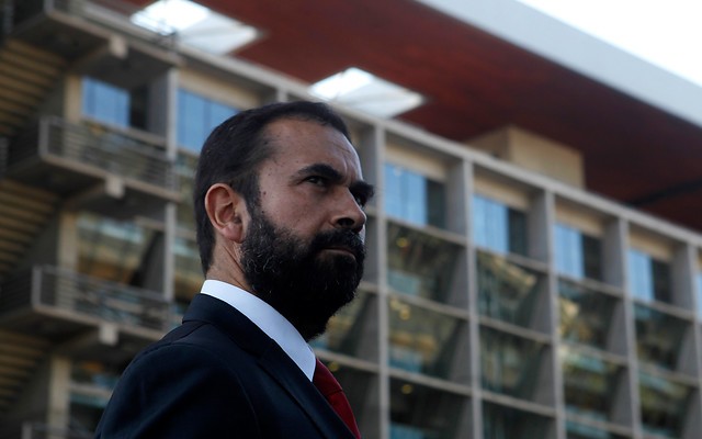 Partido Comunista respalda a Hugo Gutiérrez y demanda «total claridad» tras control de la Armada al diputado en Iquique