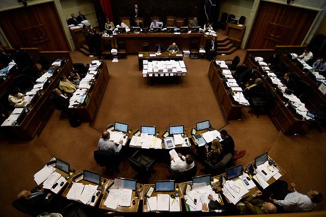 Senado despacha Presupuesto 2017 rechazando gratuidad en educación superior