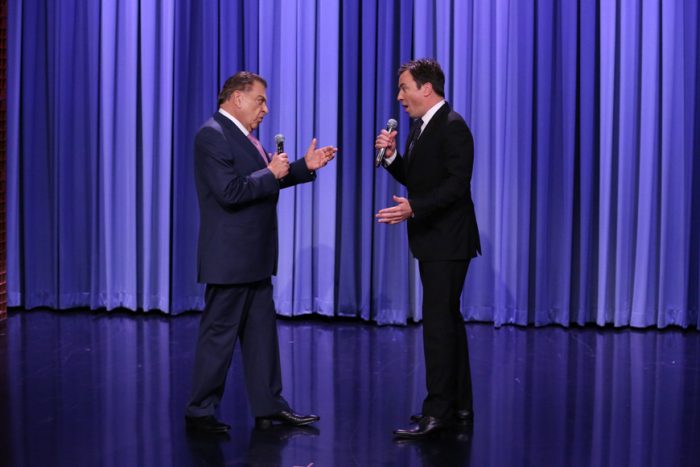 [VIDEO] Don Francisco cantó a dúo con Jimmy Fallon «To All the Girls I’ve Loved Before»