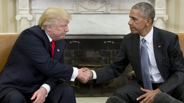 Seis incómodas fotos del encuentro entre Trump y Obama
