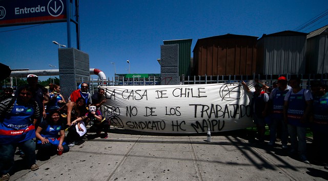Navarro por apoyo a huelga Sodimac: “Los dueños de Chile estaban acostumbrados a parlamentarios dóciles que no salen a la calle”