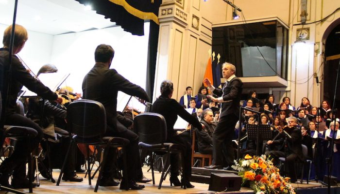 Concierto Navideño gratuito: Orquesta Clásica y Coro de la Usach Casa Central Universidad de Santiago