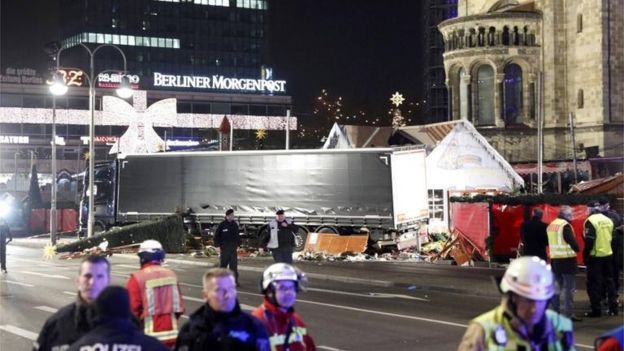 Estado Islámico asume responsabilidad de atentado en Berlín que dejó 12 muertos