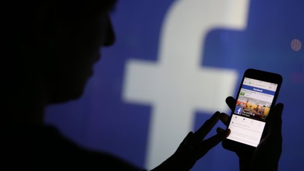 Cómo burlar el algoritmo de Facebook y «romper la burbuja» de las redes sociales