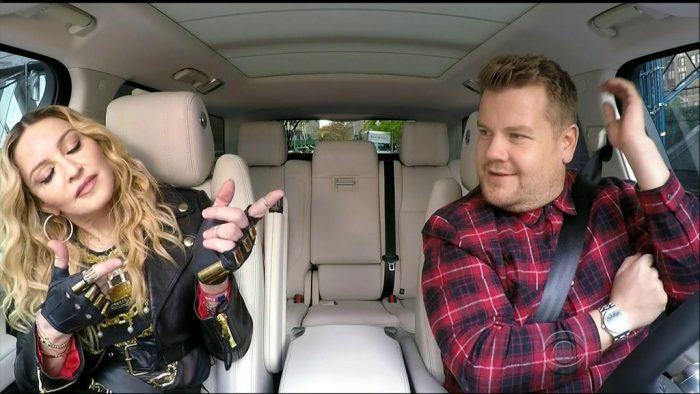 [VIDEO] Madonna hace desinhibido ‘twerking’ en el Carpool Karaoke de James Corden