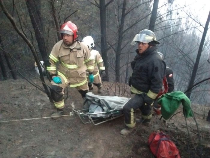 Brigadistas de Conaf mueren combatiendo un incendio forestal en el Maule