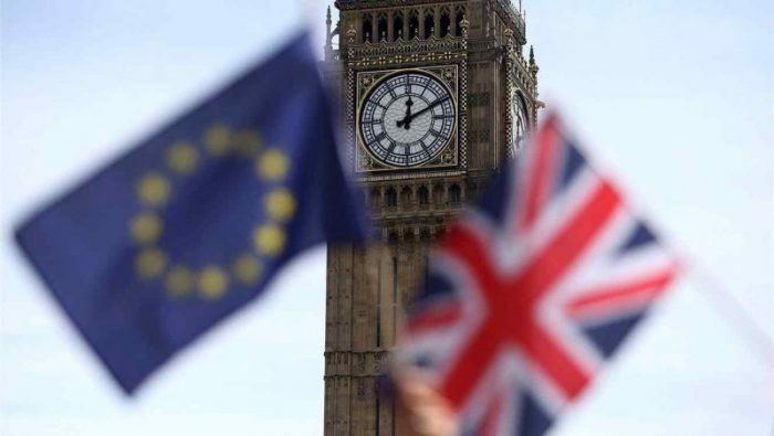 La OCDE dice que revertir el «brexit» beneficiaría a la economía británica