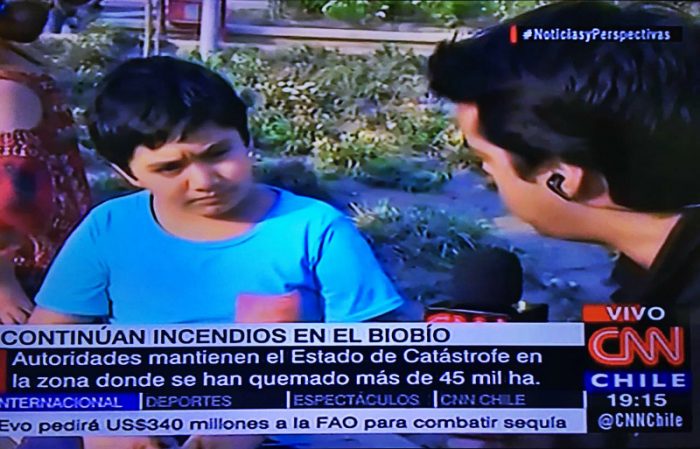 Niño de Portezuelo cuestiona cobertura de incendios: «Siempre vienen cuando hay tragedias, pero este pueblo antes nunca había aparecido en ningún lugar»