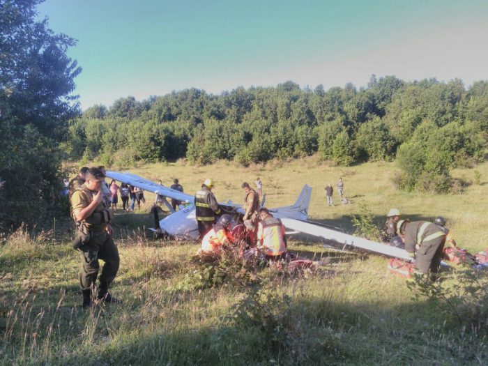 Avioneta cae en Villarrica con cuatro tripulantes a bordo