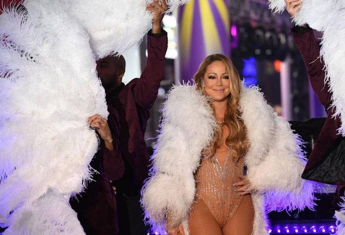 [VIDEO] La desastrosa presentación de Mariah Carey en la fiesta de Año Nuevo del Time Square