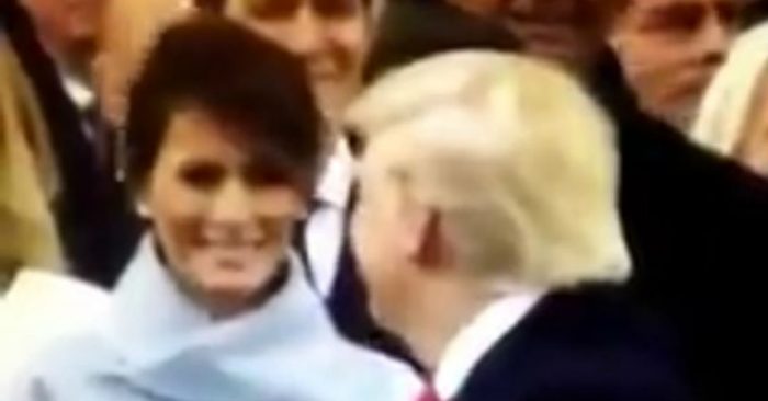 [VIDEO] La falsa sonrisa de Melania Trump