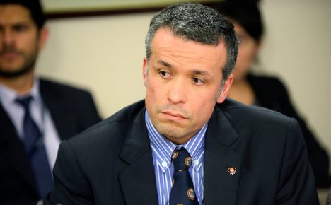 Landerretche enciende polémica con FA y PC: "Si hay un gobierno de derecha, traten de no derribarlo"