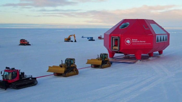 [VIDEO] Cuánto tiempo tardó en moverse una base científica para evitar que cayese en una grieta en la Antártica