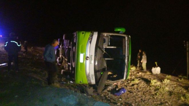 Tragedia en Los Andes: al menos 15 muertos y varios heridos por accidente de un bus que viajaba de Argentina a Chile