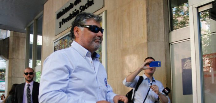 Carlos Allendes revela los entretelones de la negociación más dura que ha tenido el gremio y advierte que huelga podría durar 60 días