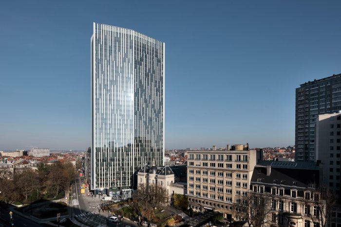 Bruselas inaugura el rascacielos «verde» más alto de Europa