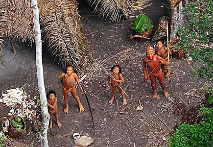 [VIDEO] El brutal caso de los 5 misioneros estadounidenses que fueron asesinados por los Huaorani, una tribu aislada en la selva amazónica de Ecuador