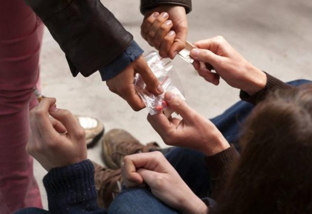 El abuso de drogas en adolescentes se puede predecir por la manera en que reacciona el cerebro ante ciertos estímulos