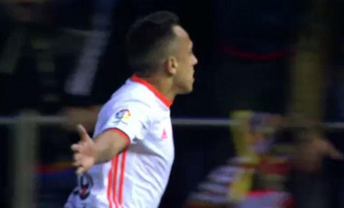 [VIDEO] Fabián Orellana anota ante el Real Madrid su primer gol con el Valencia
