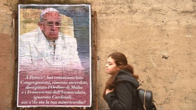 Quién está detrás de la campaña de desprestigio en contra del papa Francisco