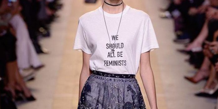 «Todas deberíamos ser feministas»: el slogan que Dior puso de moda