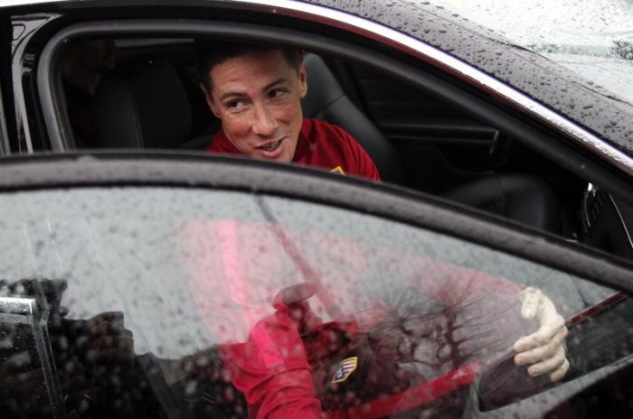 Fernando Torres hace pasar un gran susto al fútbol español