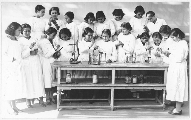 Museo de la Educación inaugura muestra sobre mujeres en la ciencia