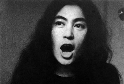 Yoko Ono convoca a mujeres de Latinoamérica para su muestra «Dream Come True» en Chile