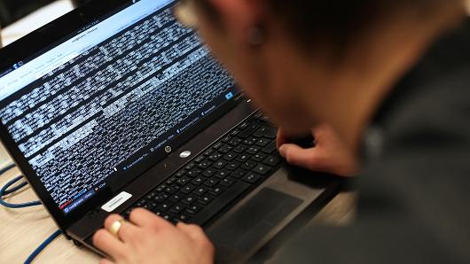 Cómo hackearon agentes rusos a 500 millones de usuarios de Yahoo